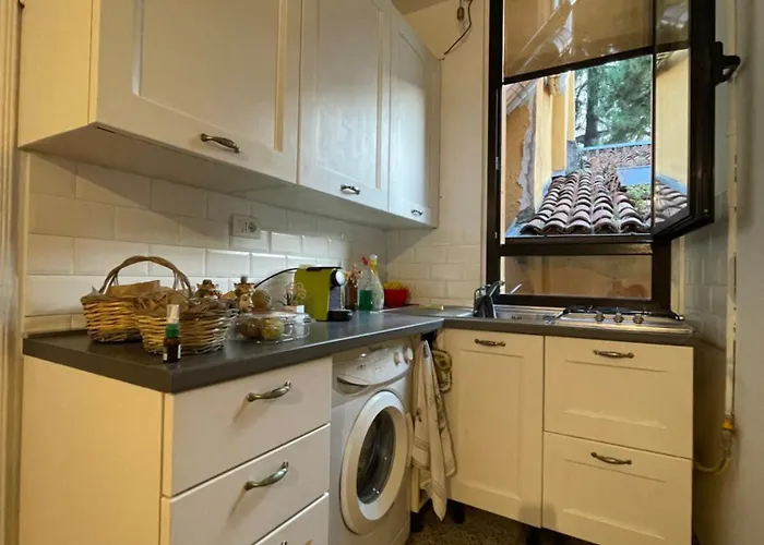 Elle * Болонья